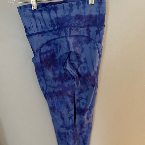 Lululemon fast and free leggings - Picture 2 of 4